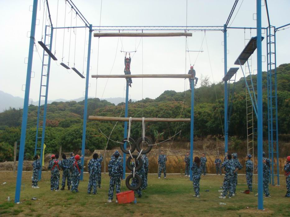 东莞银瓶山拓展训练基地 淬炼团队，挑战自我